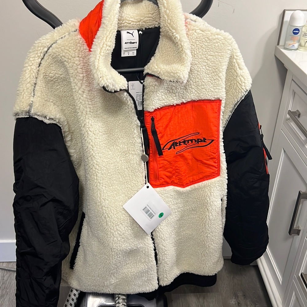 Puma X Attempt Pile jacket size L